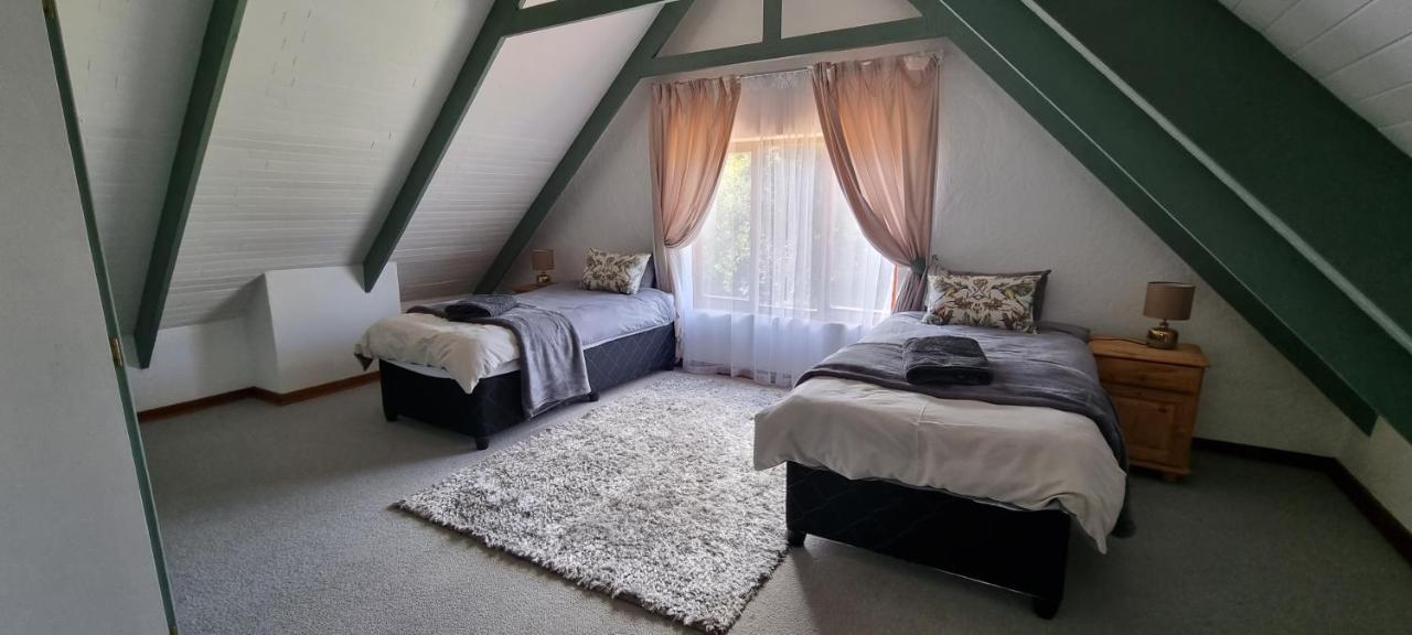 Dullvino Cottage No 15 At Critchley ดัลสทรูม ภายนอก รูปภาพ